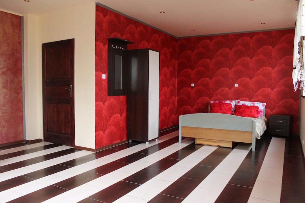 Pensjonat Agroturystyczny Pod Modrzewiem Bed & Breakfast Florczaki Room photo