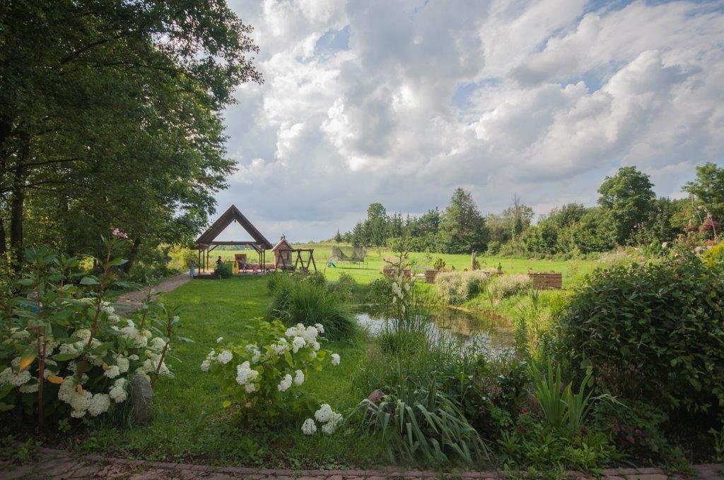 Pensjonat Agroturystyczny Pod Modrzewiem Bed & Breakfast Florczaki Exterior photo