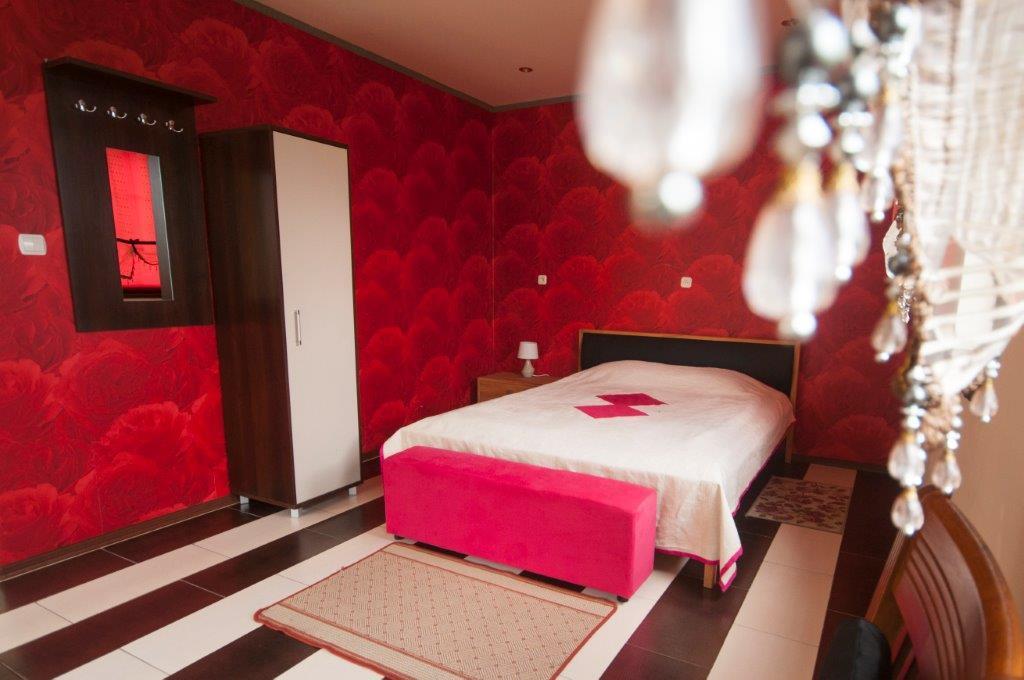 Pensjonat Agroturystyczny Pod Modrzewiem Bed & Breakfast Florczaki Exterior photo